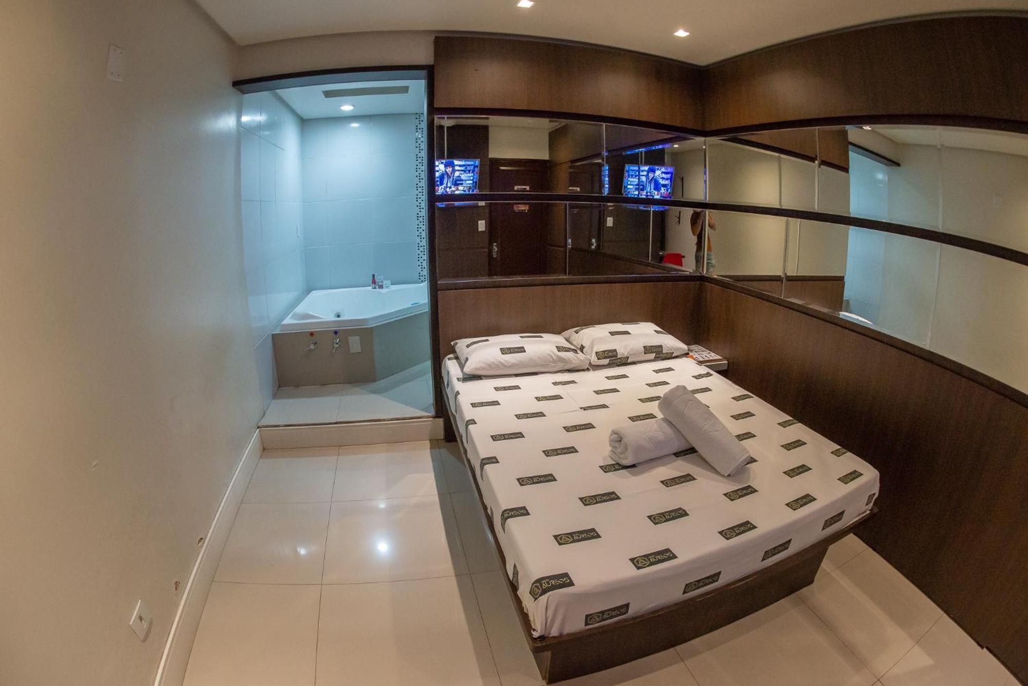 Manhattan Motel (Adults Only) Porto Alegre Exterior photo